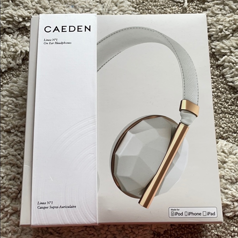 Caeden on ear headphones